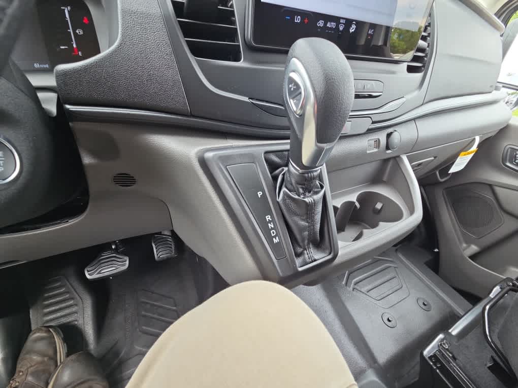 2026 Ford Transit Cargo Van Base