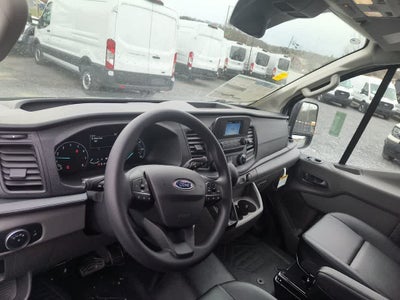 2025 Ford Transit Base