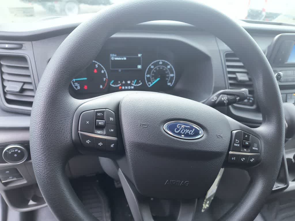 2025 Ford Transit Base