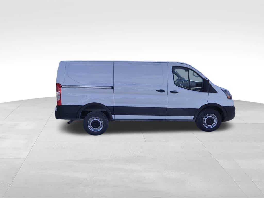 2025 Ford Transit Base