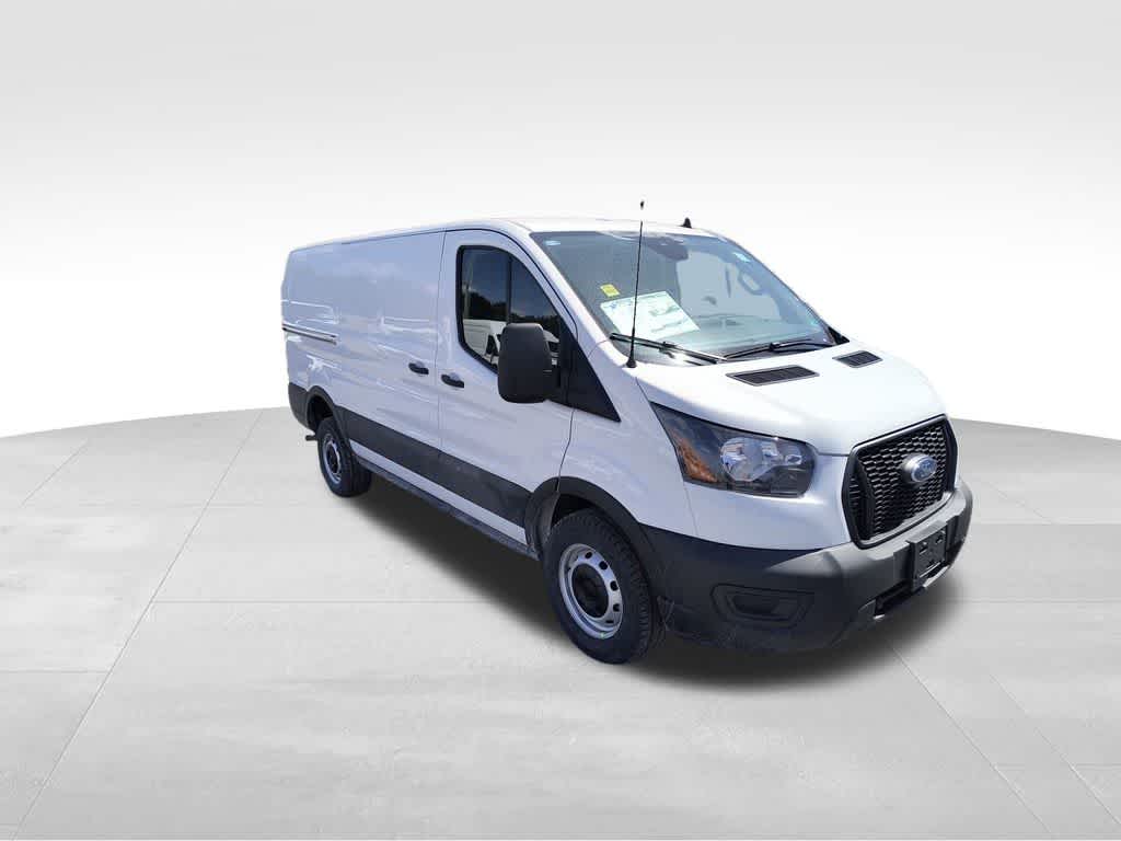 2025 Ford Transit Base