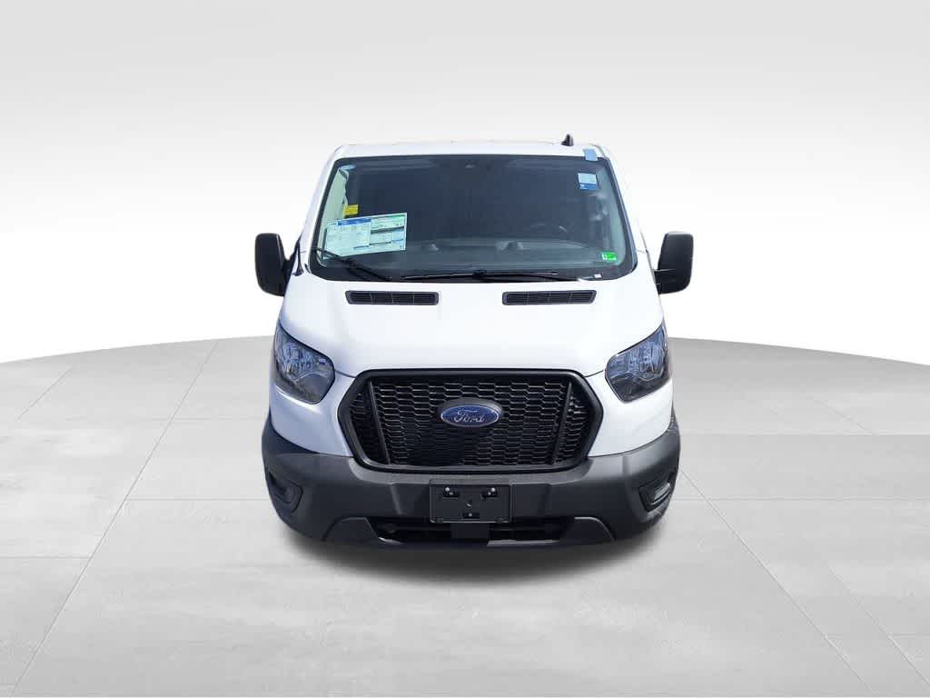 2025 Ford Transit Base