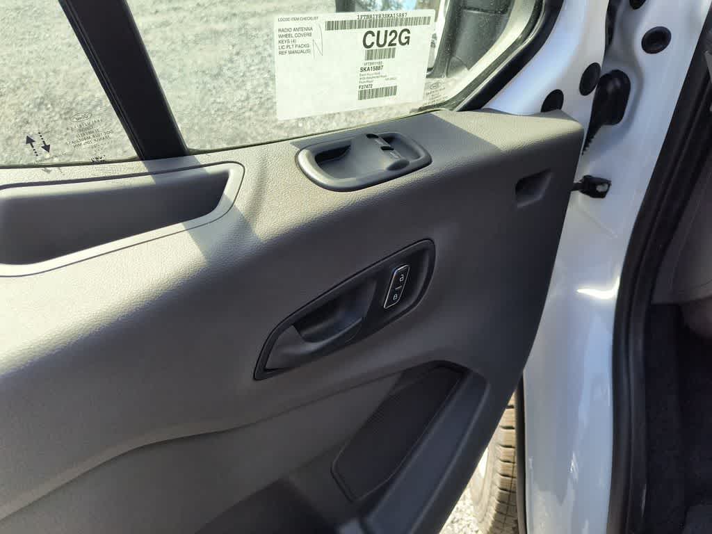 2025 Ford Transit Base