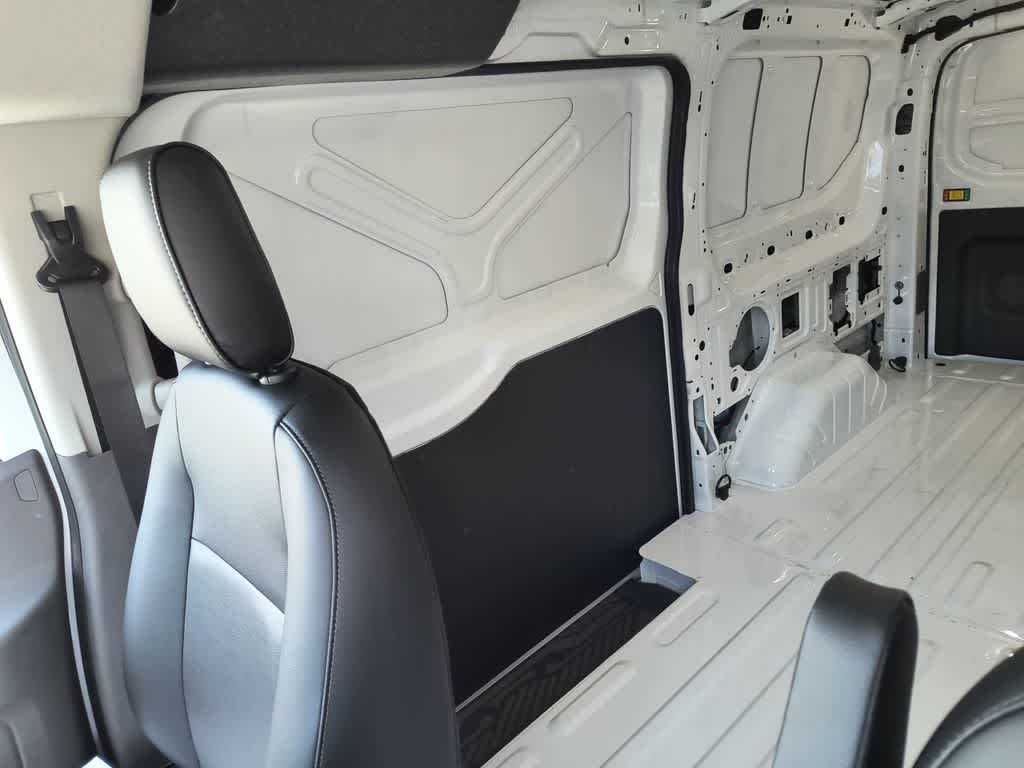 2025 Ford Transit Base