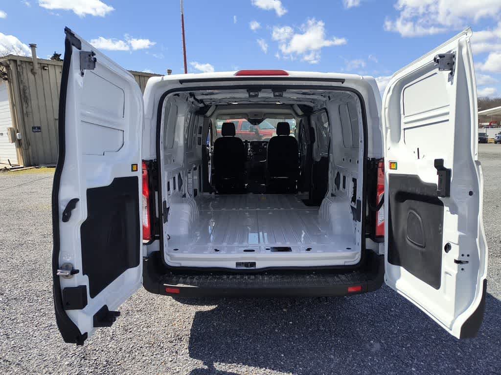 2025 Ford Transit Base