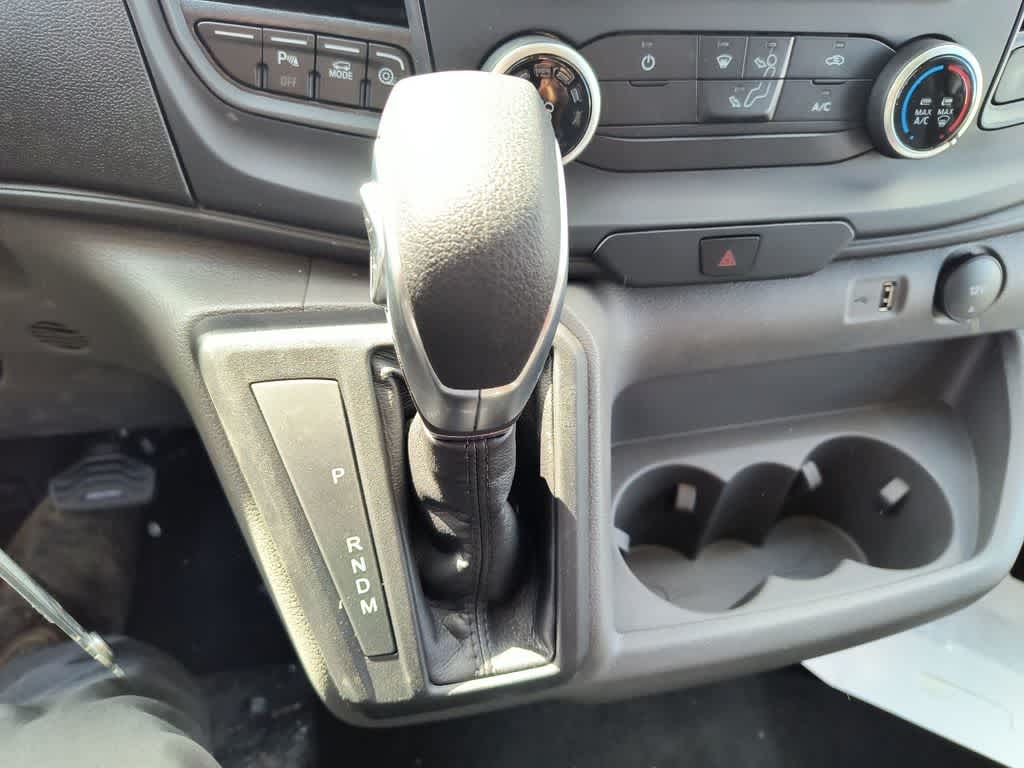 2025 Ford Transit Base