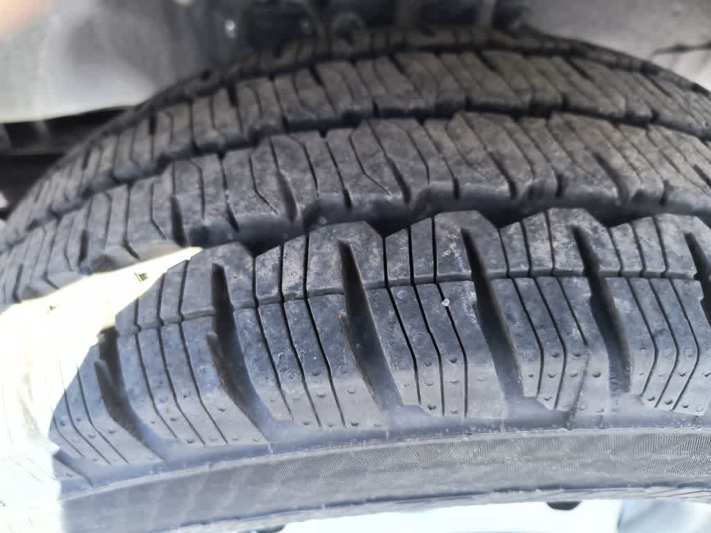 2025 Ford Transit Base