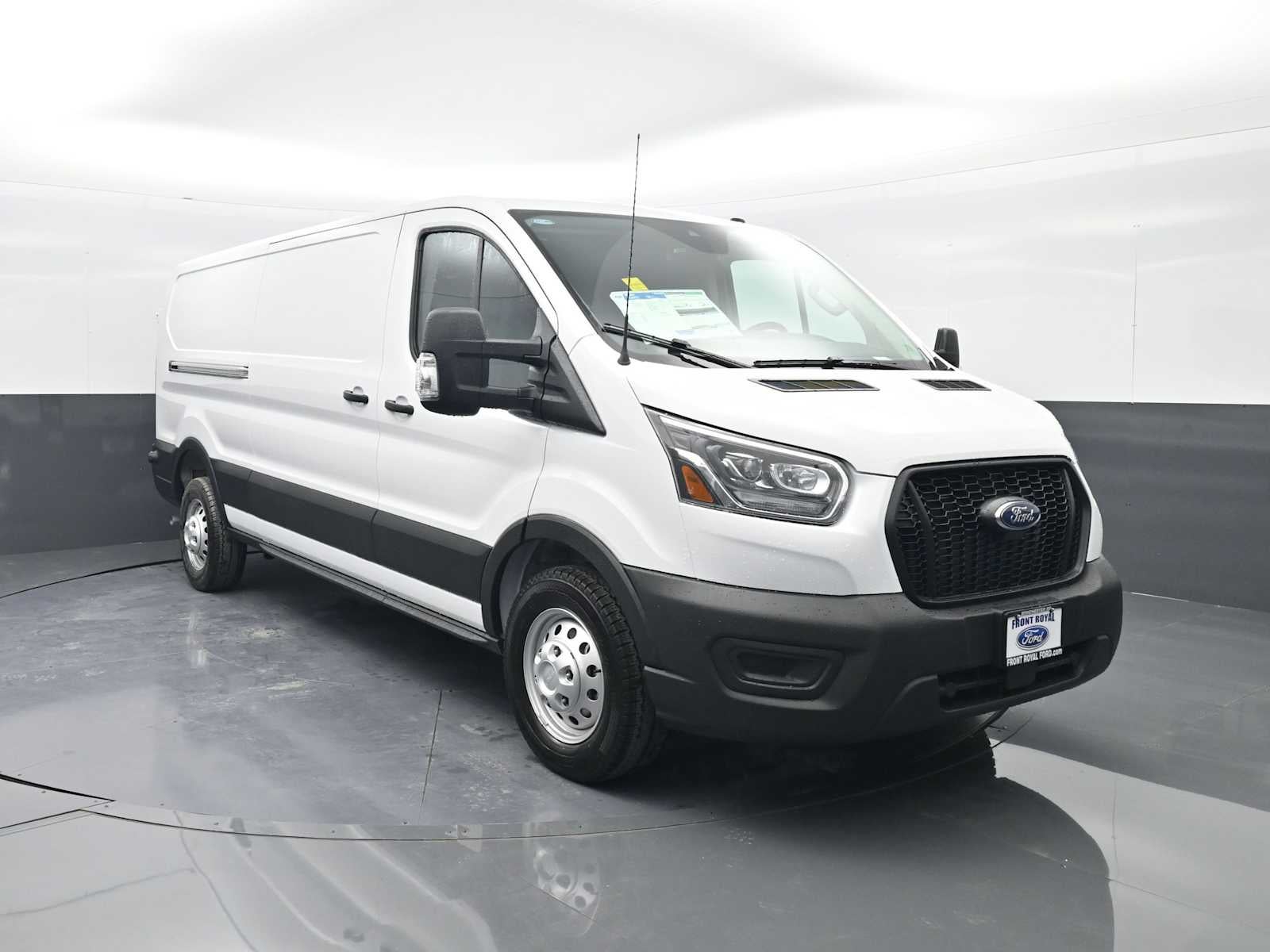 2025 Ford Transit Base