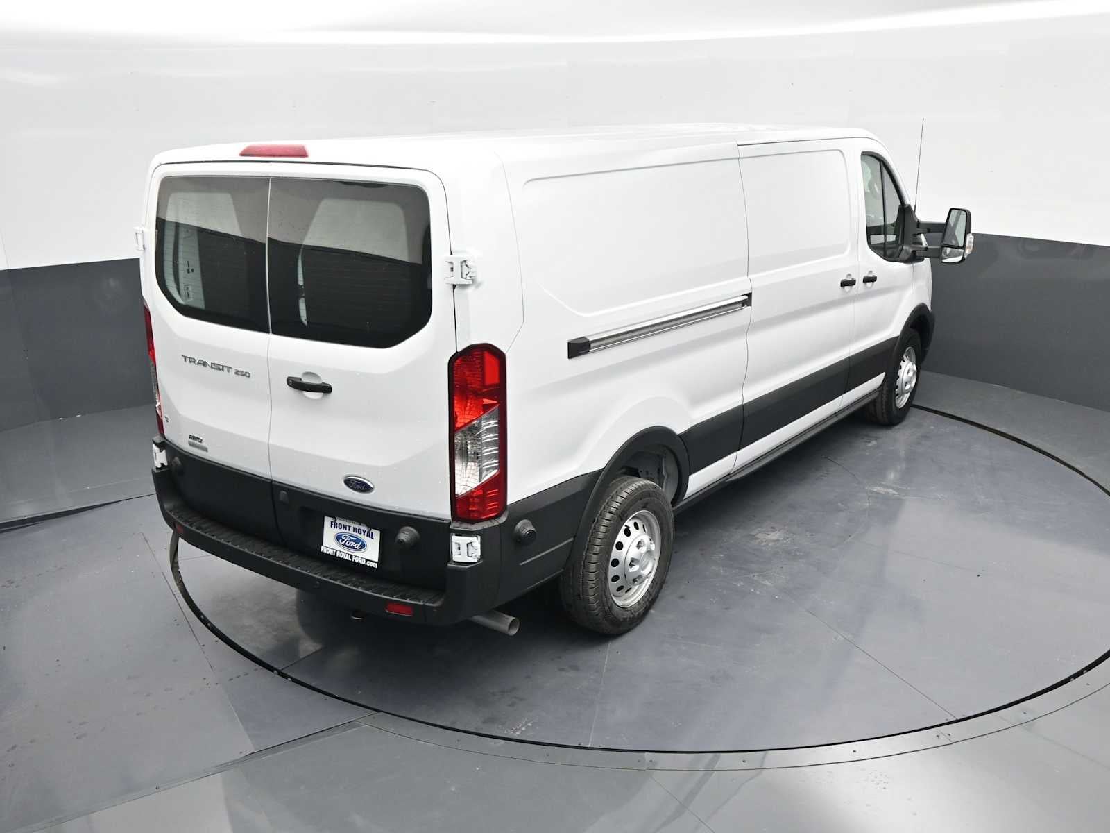 2025 Ford Transit Base