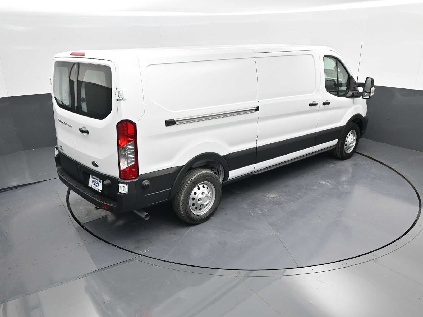 2025 Ford Transit Base