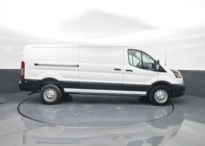 2025 Ford Transit Base