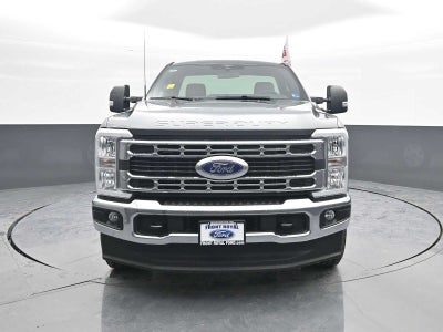 2026 Ford Super Duty F-350 SRW XLT