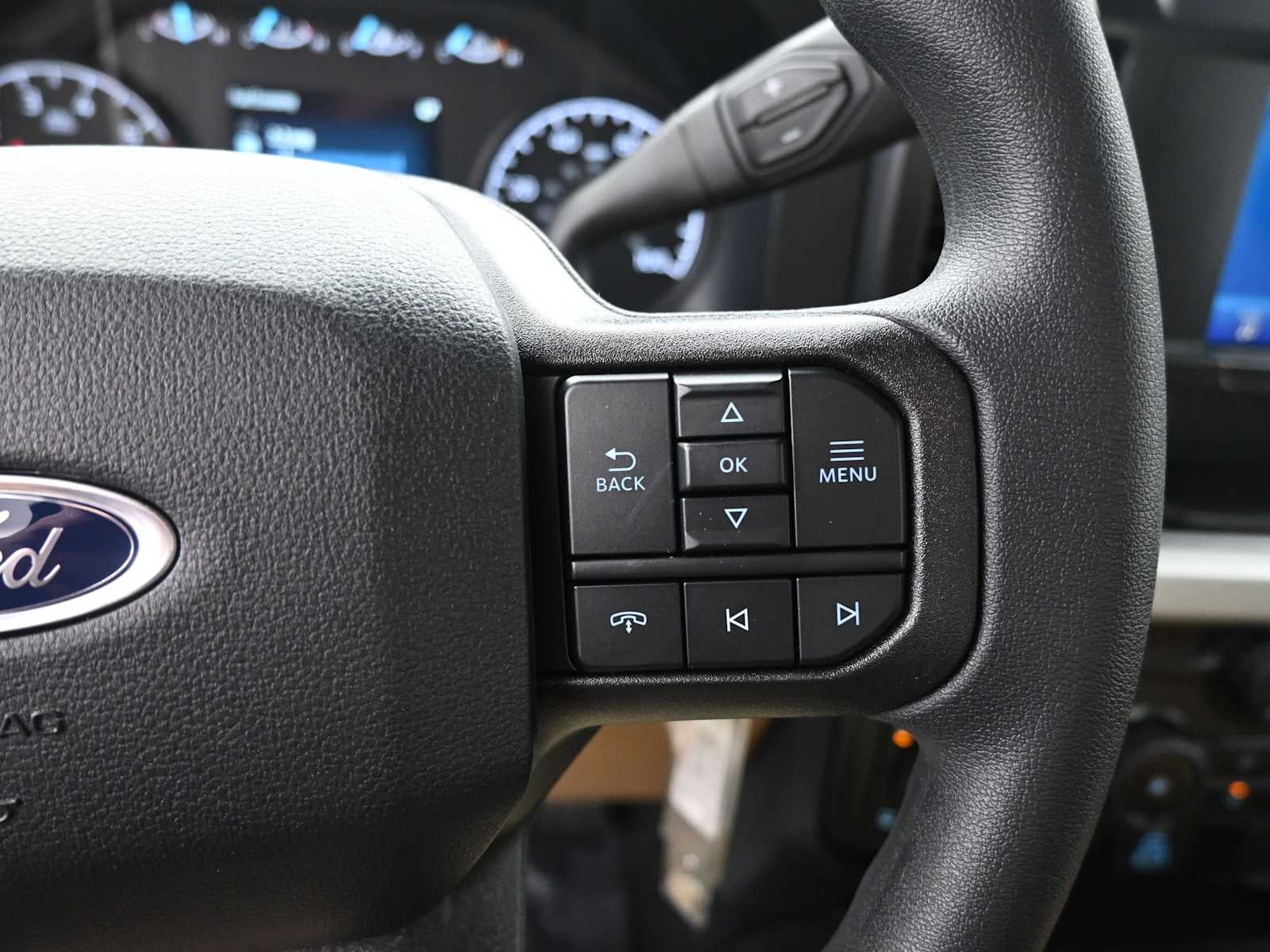 2026 Ford Super Duty F-350 SRW XLT