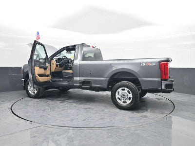 2026 Ford Super Duty F-350 SRW XLT
