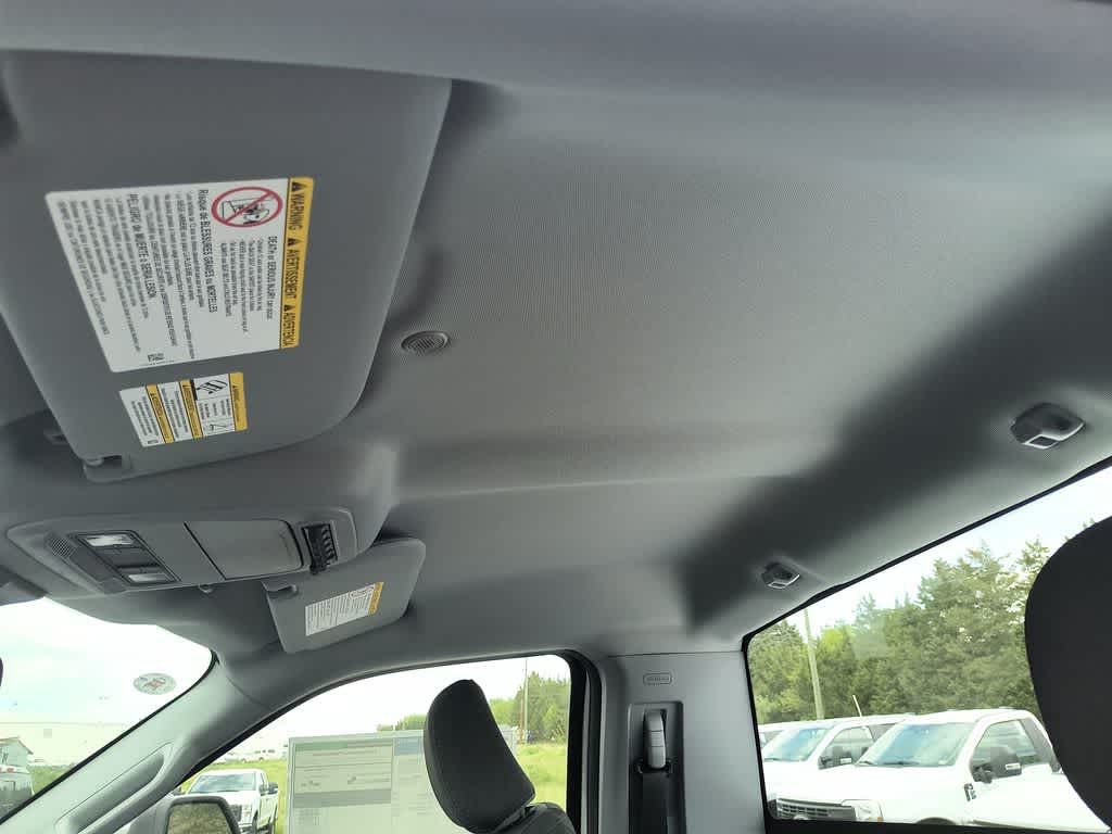 2025 Ford Super Duty F-350 SRW XL