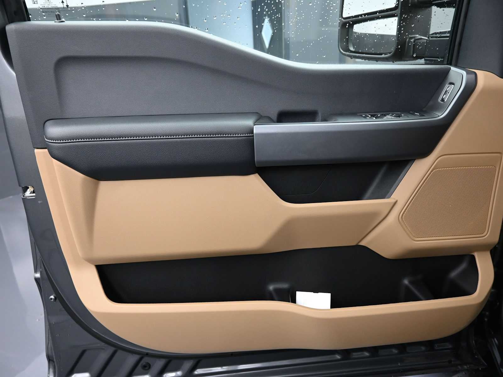 2025 Ford Super Duty F-350 SRW XLT