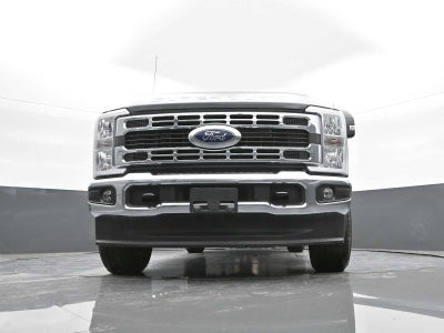 2025 Ford Super Duty F-350 SRW XLT