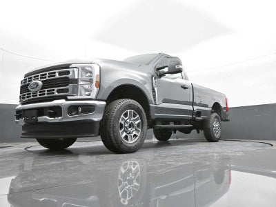 2025 Ford Super Duty F-350 SRW XLT