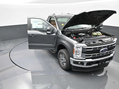 2025 Ford Super Duty F-350 SRW XLT