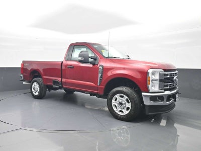 2026 Ford Super Duty F-350 SRW XLT