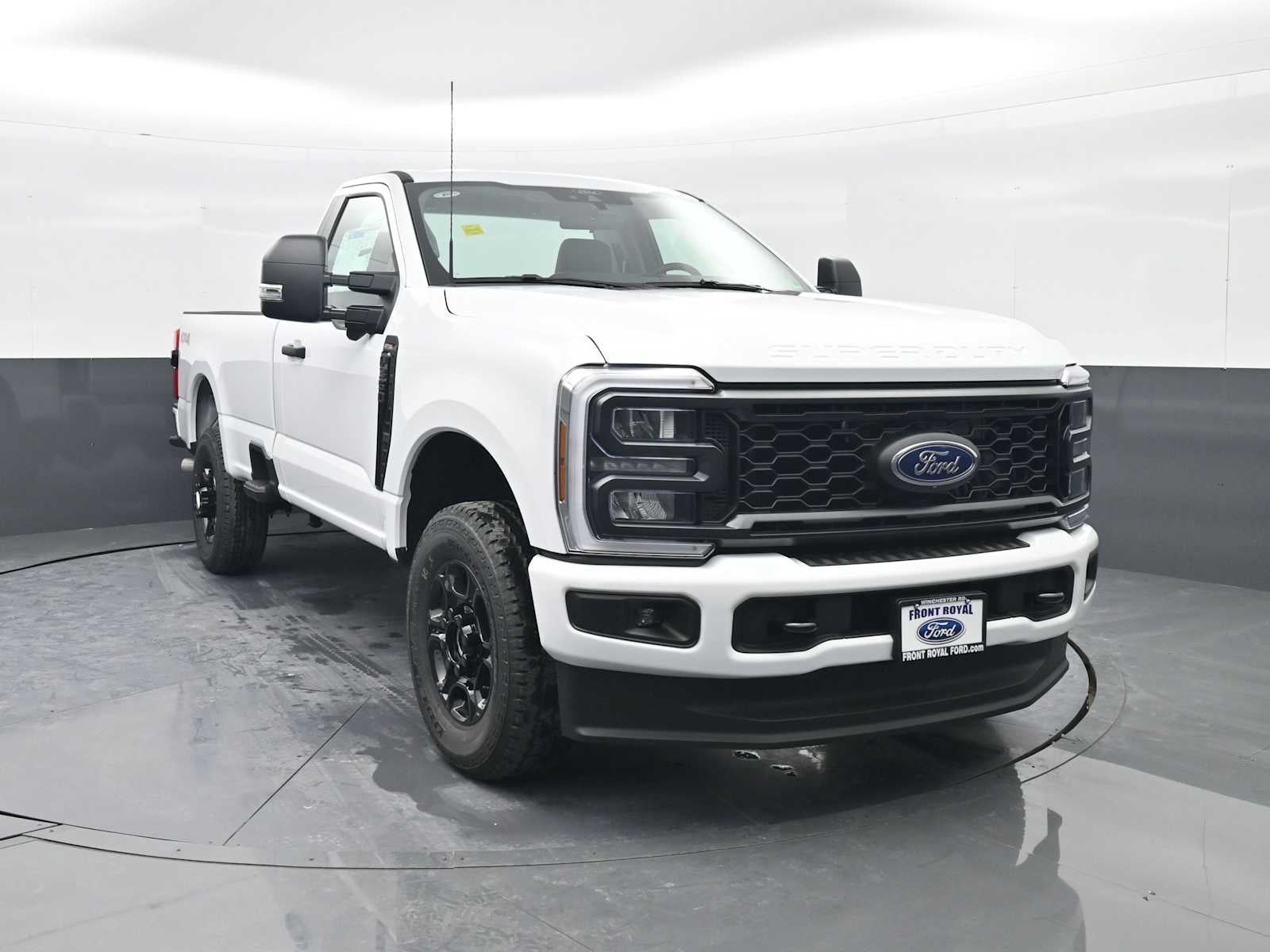 2026 Ford Super Duty F-350 SRW XL