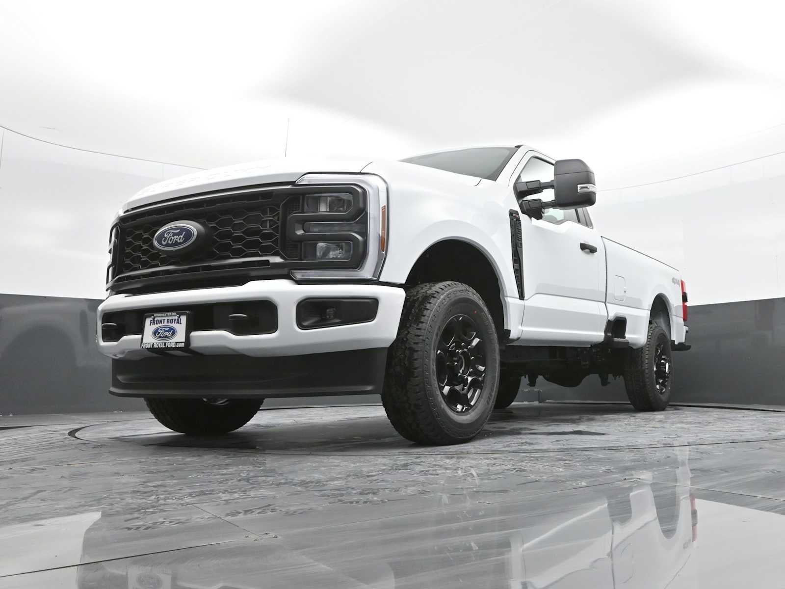 2026 Ford Super Duty F-350 SRW XL
