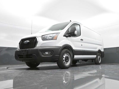 2025 Ford Transit Base