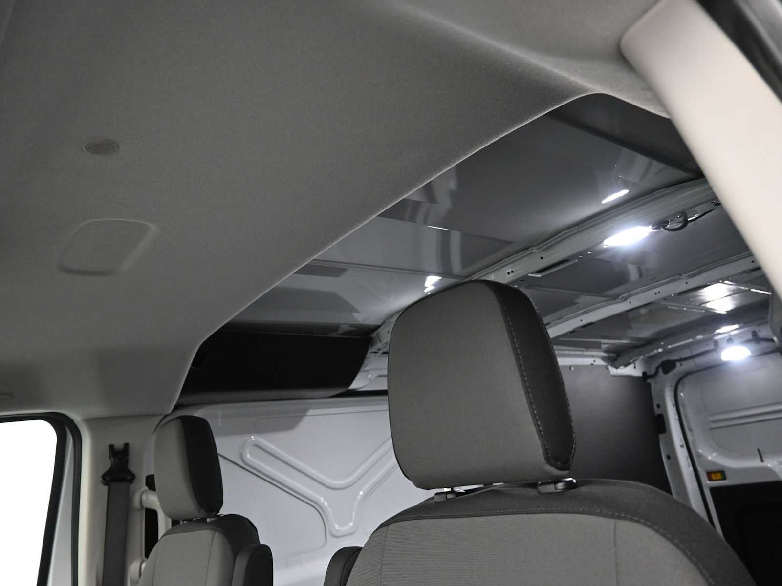 2025 Ford Transit Base