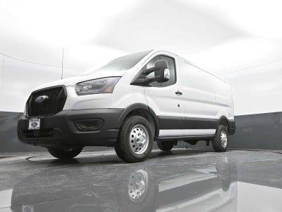 2025 Ford Transit Base