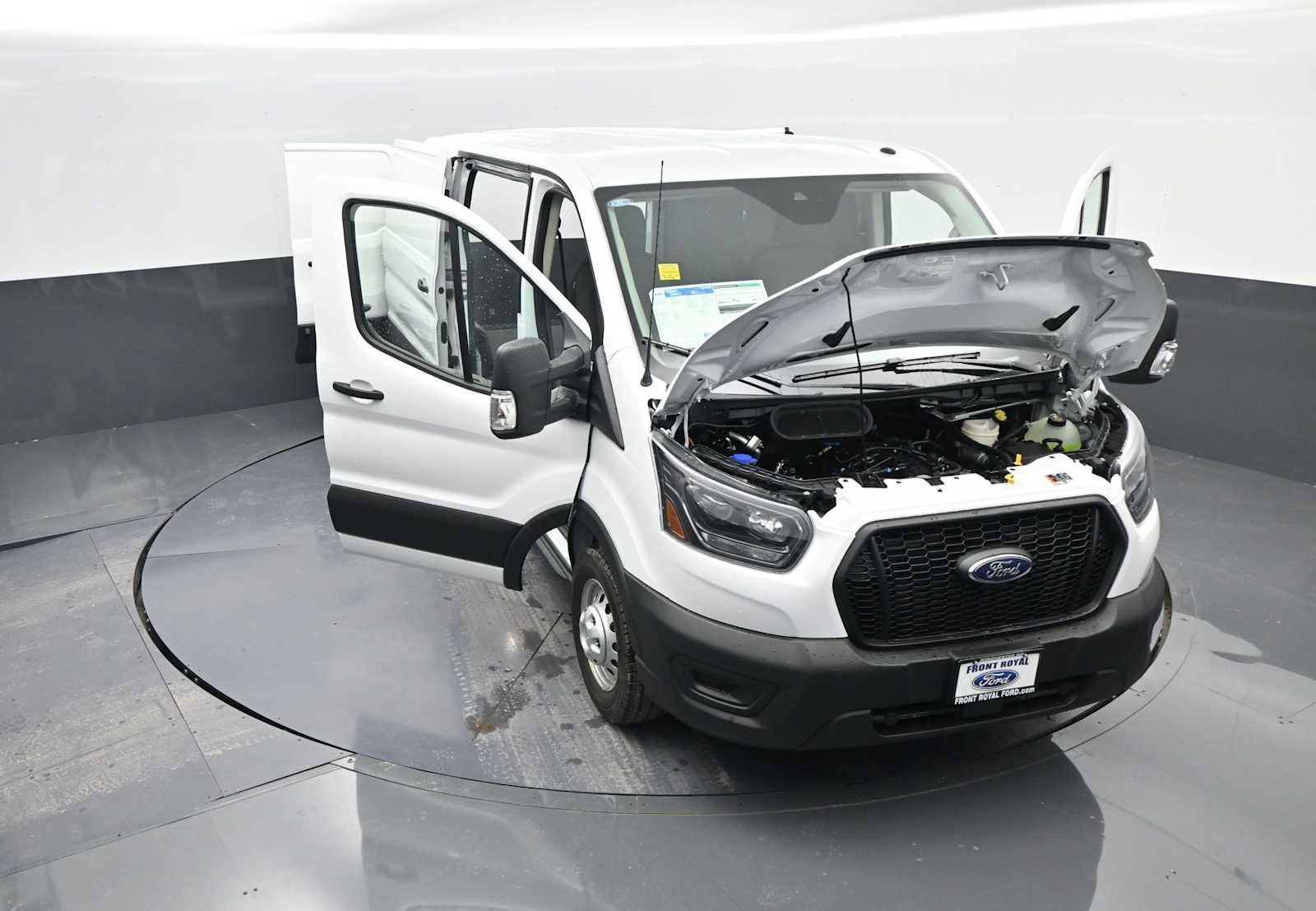 2025 Ford Transit Base