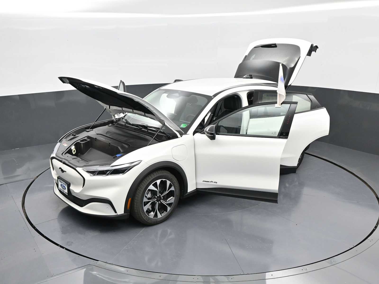 2025 Ford Mustang Mach-E Select