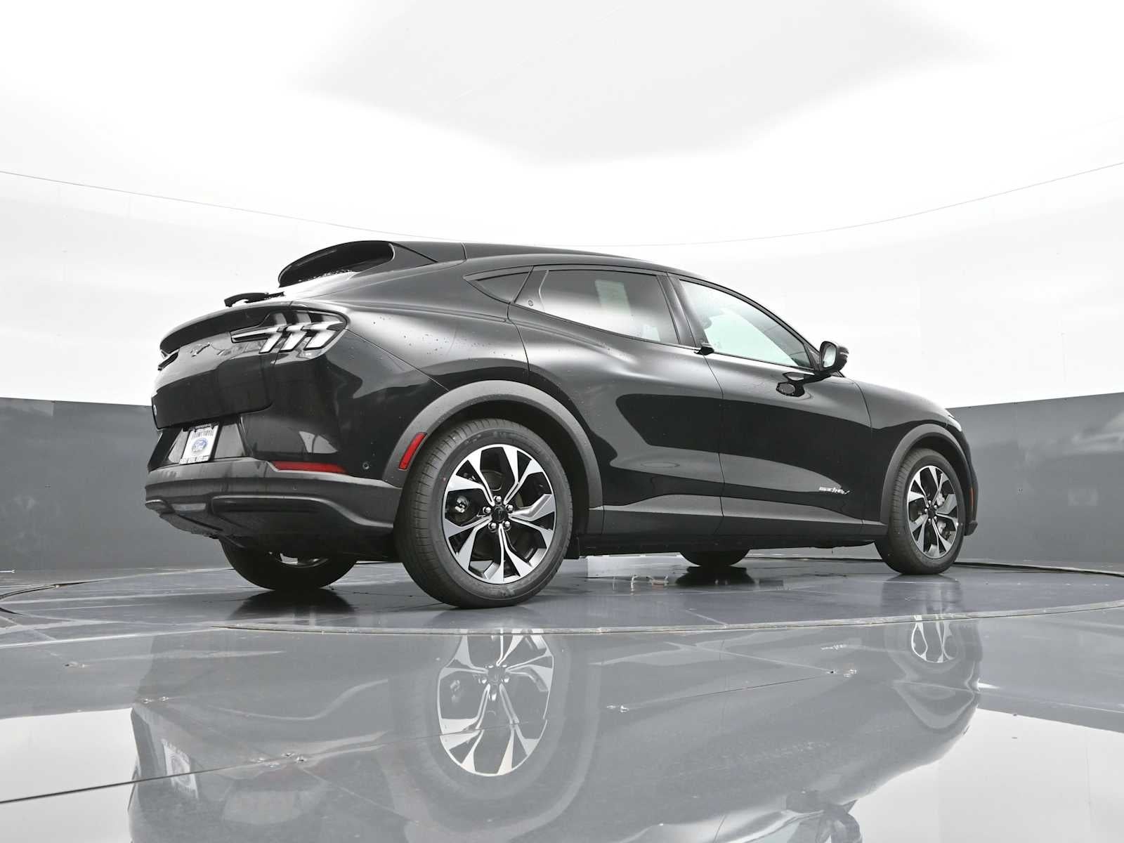 2024 Ford Mustang Mach-E Select