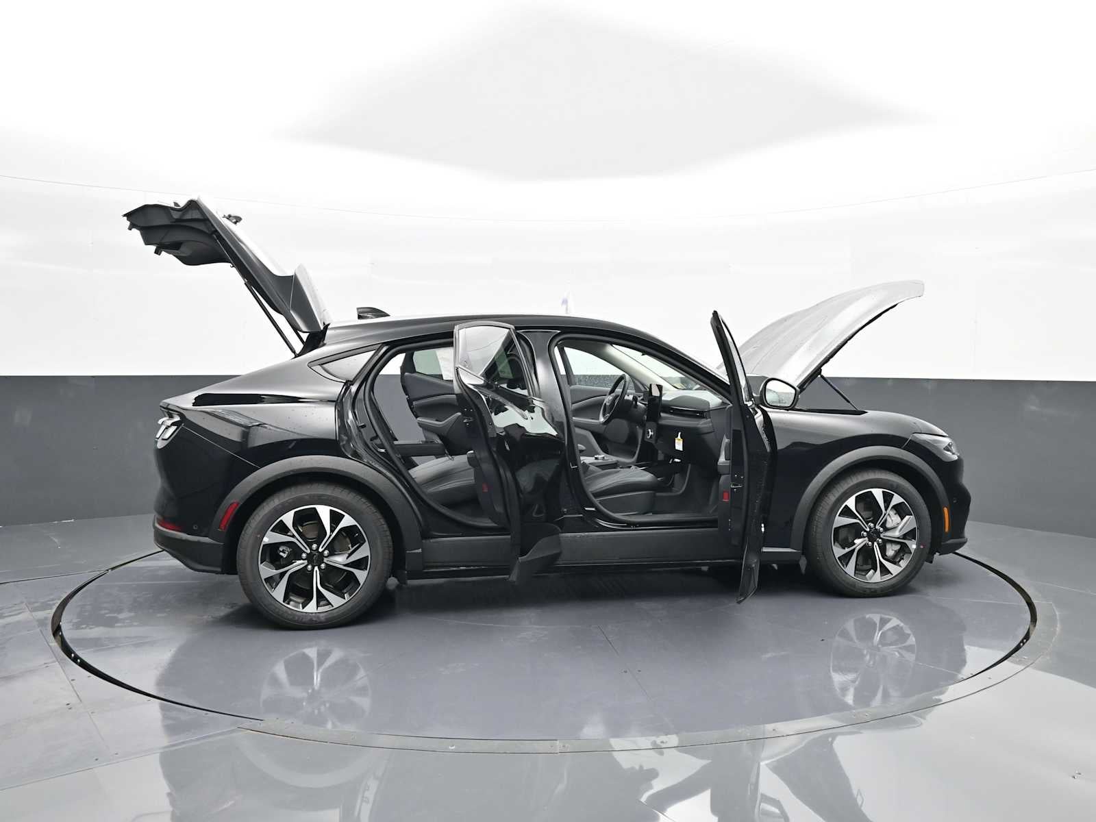 2024 Ford Mustang Mach-E Select